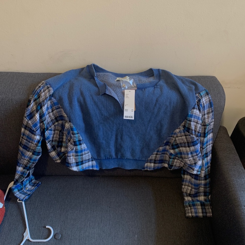 Brand New Urban Outfitters Blue vintage sweater